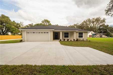 6212 Crews Lake Rd Lakeland, FL 33813