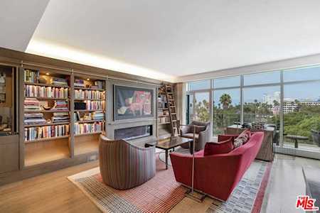 1705 Ocean Avenue #504 Santa Monica, CA 90401