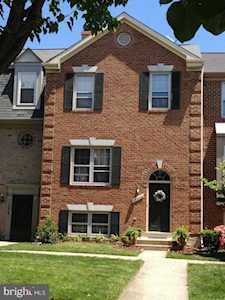 13876 Coleman Ct Centreville, VA 20120