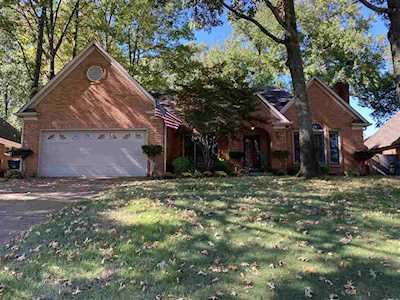 1583 Tern Rest Cv Memphis, TN 38016