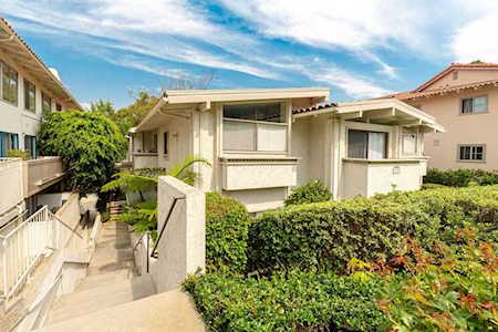 2575 Via Campesina #E Palos Verdes Estates, CA 90274