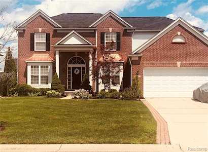 4101 Merriman Loop Howell, MI 48843