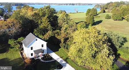 3254 Harness Creek Rd Annapolis, MD 21403