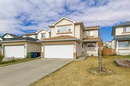 48 Arbour Crest Rd NW Calgary, AB T3G 4J9