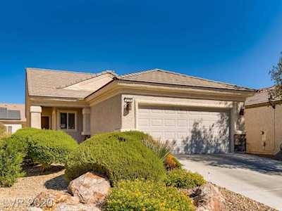 2720 Cheer Pheasant Ave North Las Vegas, NV 89084