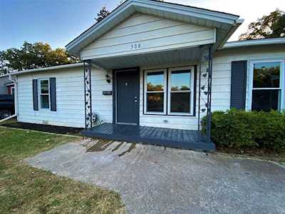 308 Belle Street Bedford, TX 76022