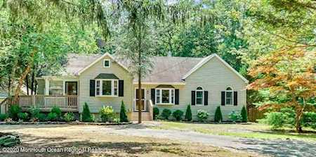 51 Thompson Bridge Rd Jackson, NJ 08527
