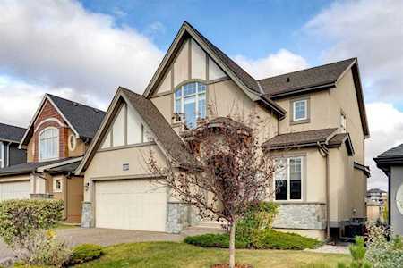 52 Aspen Summit Dr SW Calgary, AB T3H 0E8