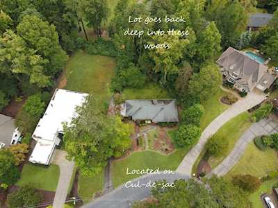 1328 Nerine Circle Dunwoody, GA 30338