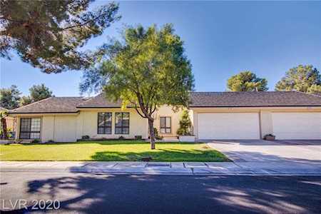 5701 Pearldrop Ave Las Vegas, NV 89107