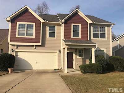 2907 Lake James Drive Fuquay Varina, NC 27526