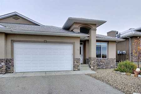 129 River Heights View Cochrane, AB T4C 0E6