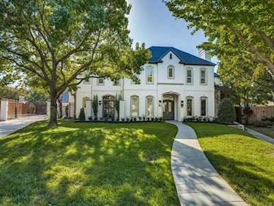 5720 Woodmont Court Plano, TX 75093