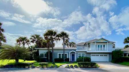 830 Beach Ave Atlantic Beach, FL 32233