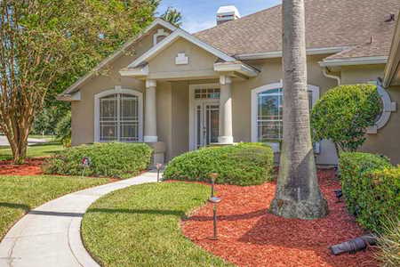 9011 Timberlin Lake Rd Jacksonville, FL 32256