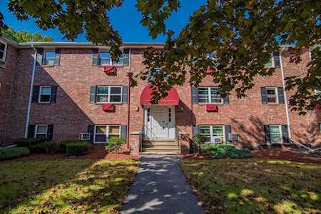 11 Cross St #11 Chelmsford, MA 01863