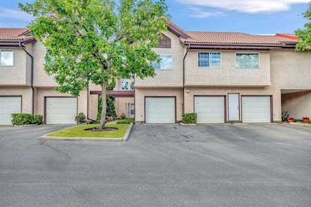 1997 Sirocco Dr SW #1104 Calgary, AB T3H 3E6