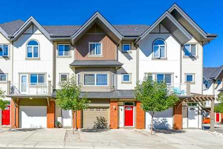 2105 Wentworth Villas SW Calgary, AB T3H 0K8