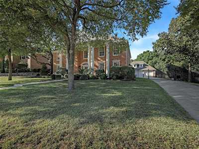 145 W Chapel Downs Drive Southlake, TX 76092
