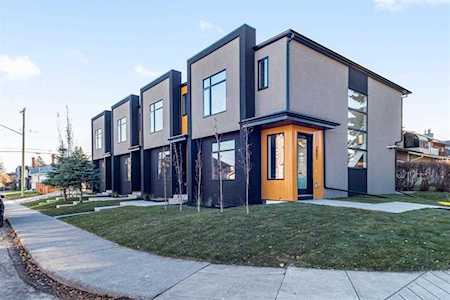 2002 27 St SW #A Calgary, AB T3E 2E7