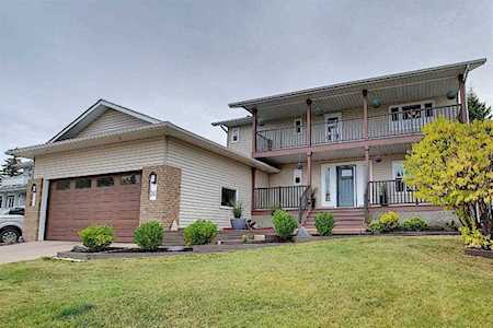 249 Chinook Dr Cochrane, AB T4C 1E4