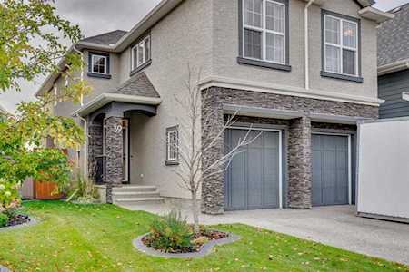 39 Mahogany Way SE Calgary, AB T3M 1N4
