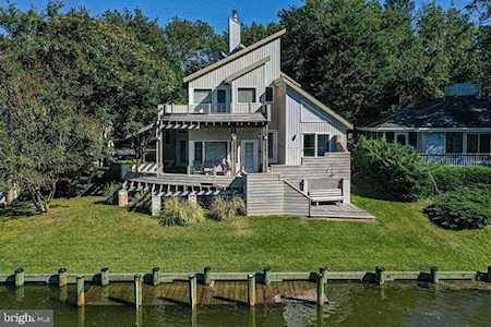 30 Windjammer Rd Ocean Pines, MD 21811