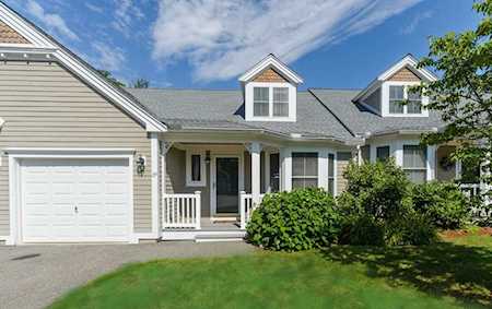 29 Whispering Brook Rd #29 Marlborough, MA 01752