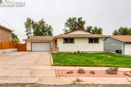815 Zion Drive Colorado Springs, CO 80910