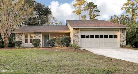 719 Bayshore Drive Wilmington, NC 28411