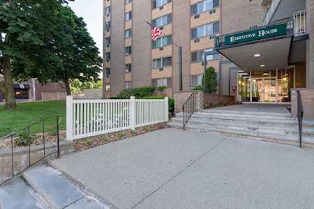 1025 Hancock St #1Q Quincy, MA 02169