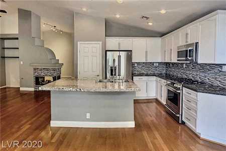 2383 Crocodile Ave Henderson, NV 89052