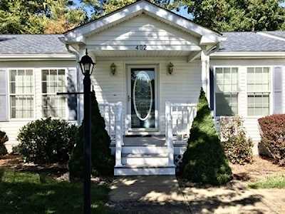 402 Crystal Way Middleboro, MA 02346