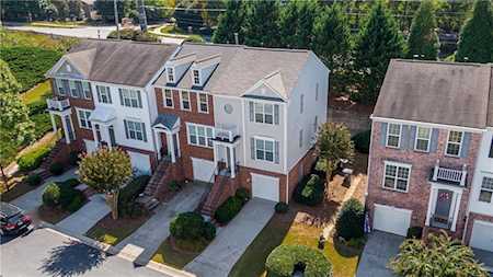 1010 Thornborough Dr Alpharetta, GA 30004