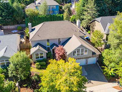 6944 SW Tierra Del Mar Dr Beaverton, OR 97007