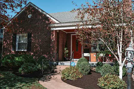 2305 Manchester Rd Louisville, KY 40205