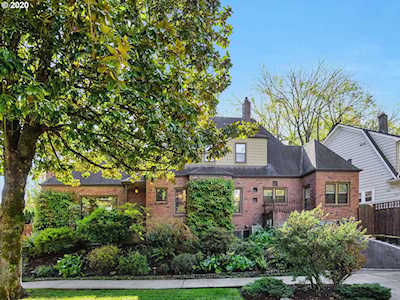3622 NE Hassalo St Portland, OR 97232