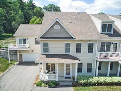 606 Autumn Ridge Dr #606 Ayer, MA 01432