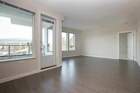 277 W 1st Street #208 North Vancouver, BC V7M 0E8