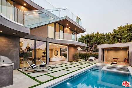 3406 Mountain View Avenue Los Angeles, CA 90066