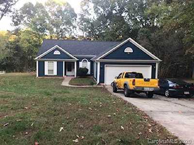 101 Glenora Dr Huntersville, NC 28078