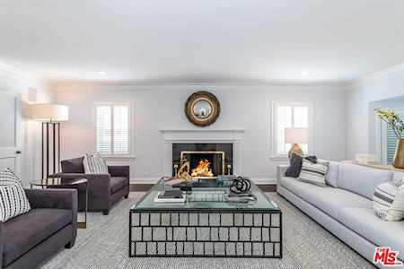 2802 Motor Avenue Los Angeles, CA 90064