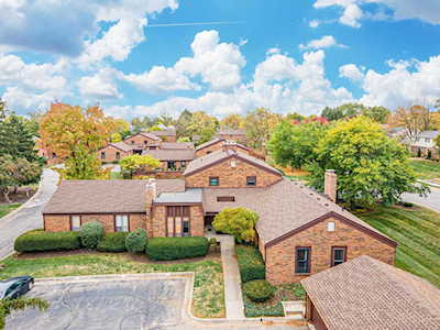 4281 Chaucer Lane Columbus, OH 43220