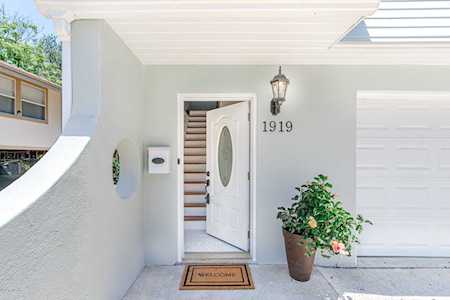 1919 Lakeside Dr Jacksonville, FL 32210