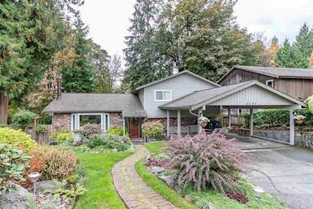 4243 Golf Drive North Vancouver, BC V7G 2A2