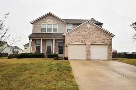 8385 Heathermor Court Avon, IN 46123