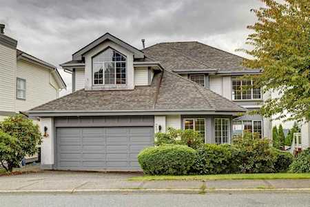 2840 Windflower Place Coquitlam, BC V3E 2V3