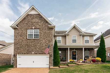 8025 Mandan Dr Brentwood, TN 37027