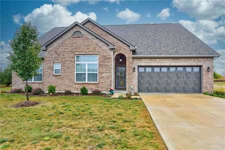 1239 Pebble Point Drive Shelbyville, IN 46176
