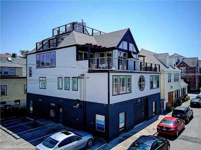 26 Coddington #2N Newport, RI 02840